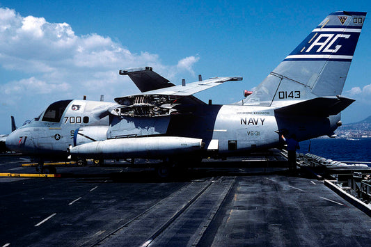 CSL08705 S-3B VIKING 160143/AG700