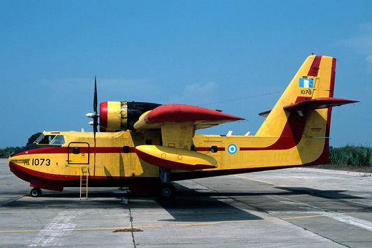 CSL08723 CL-215 1073