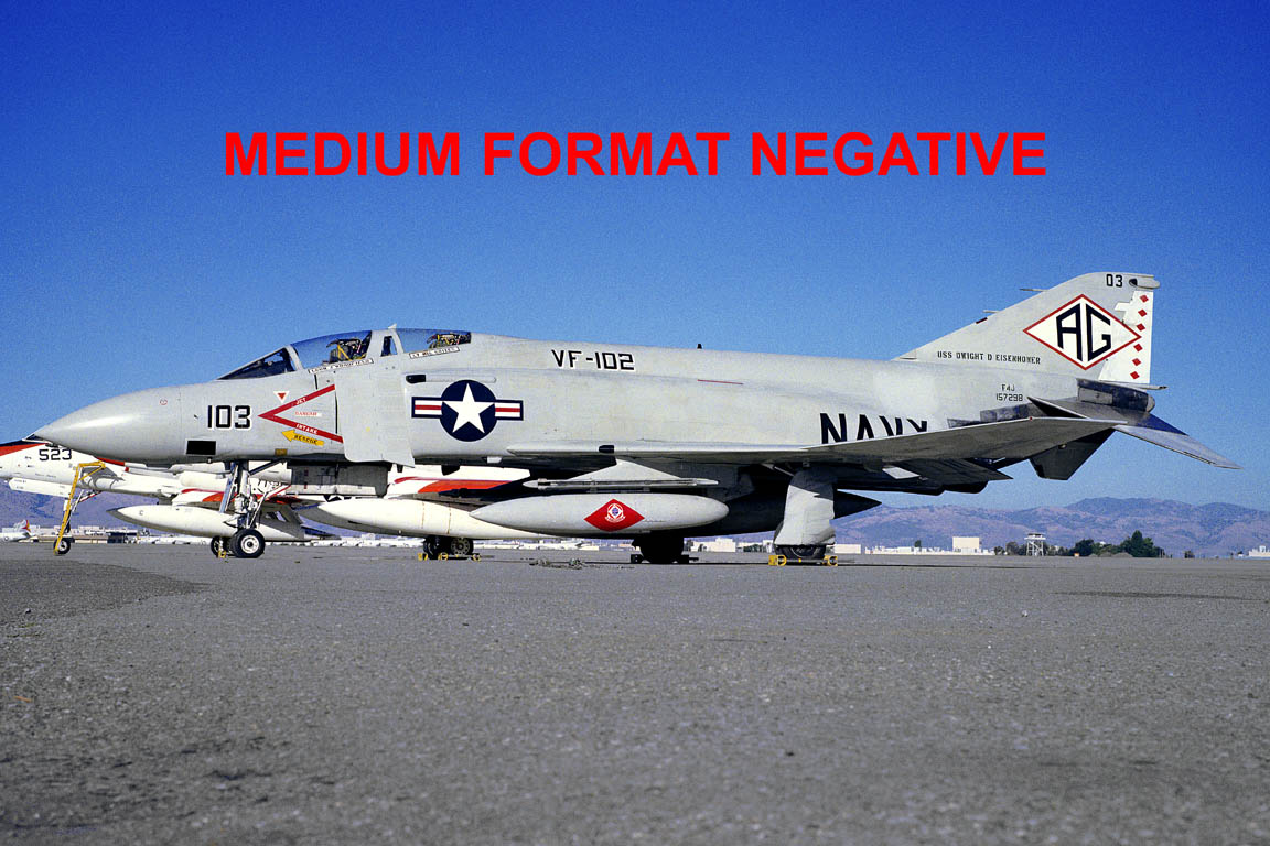 NE000144 F-4J PHANTOM II 157298