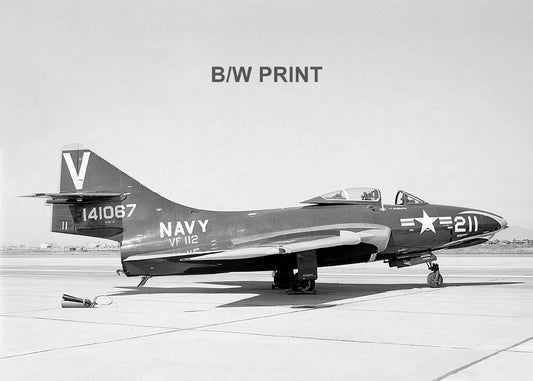 P00012 F9F-8 COUGAR 141067/V211