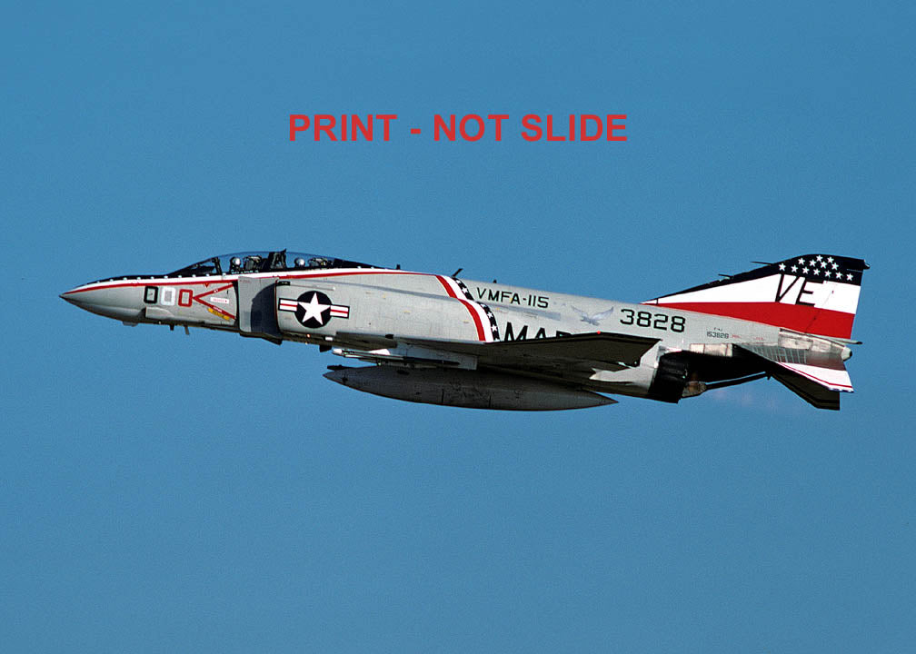 P00033 F-4J PHANTOM II 153828/VE000