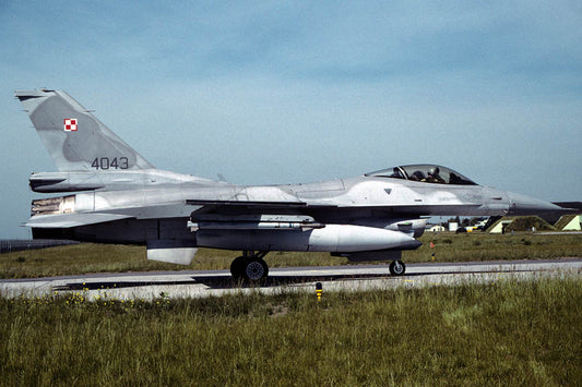 VIG00535 F-16C FIGHTING FALCON 4073