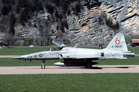 CSL05110 F-5E TIGER J-3014