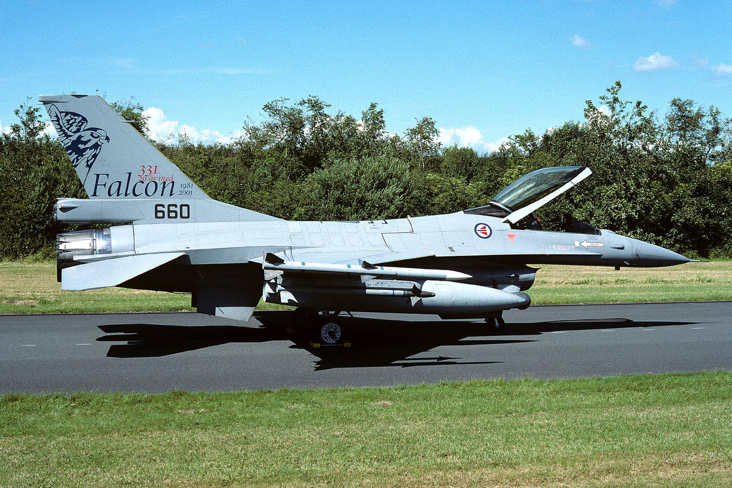 CSL05270 F-16A FIGHTING FALCON 660