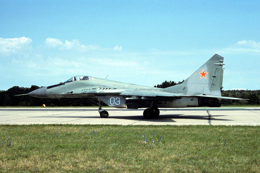 CSL05282 MiG-29A FULCRUM 03 white